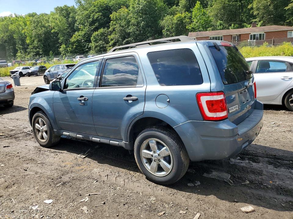 Photo 2 from auction – 2010 FORD ESCAPE with VIN 1FMCU0D70AKC25545