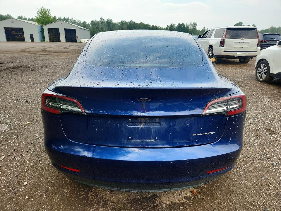 Photo 6 from auction – 2018 TESLA MODEL 3 with VIN 5YJ3E1EBXJF120454