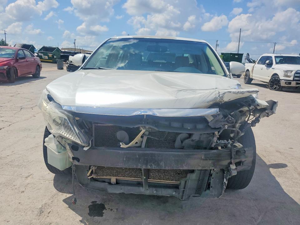 Photo 5 from auction – 2011 TOYOTA AVALON with VIN 4T1BK3DB7BU428705