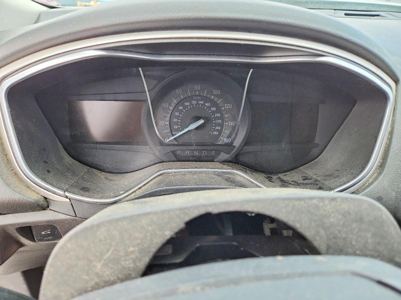 Photo 9 from auction – 2016 FORD FUSION with VIN 3FA6P0H70GR310110