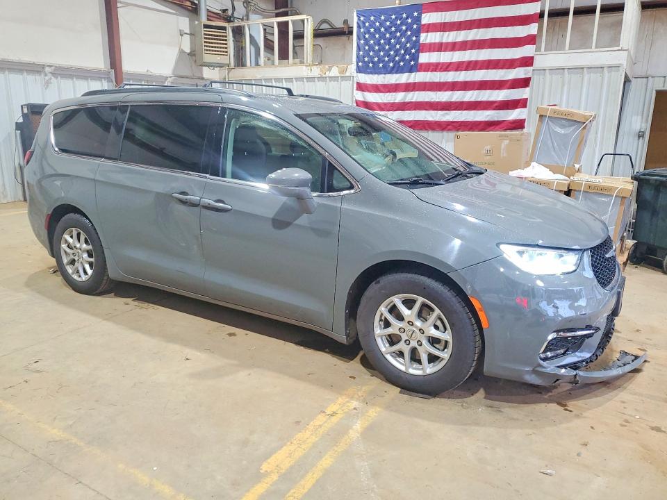 Photo 4 from auction – 2022 CHRYSLER PACIFICA with VIN 2C4RC1BG3NR125747
