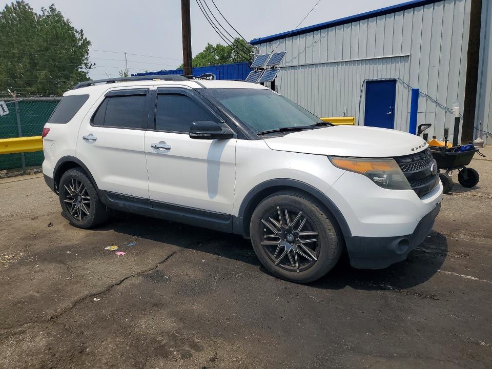 Zdjęcie 4 z aukcji – 2013 FORD EXPLORER z VIN 1FM5K8GT1DGB89538