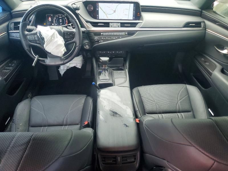 Zdjęcie 8 z aukcji – 2019 LEXUS ES z VIN 58ABZ1B10KU032098