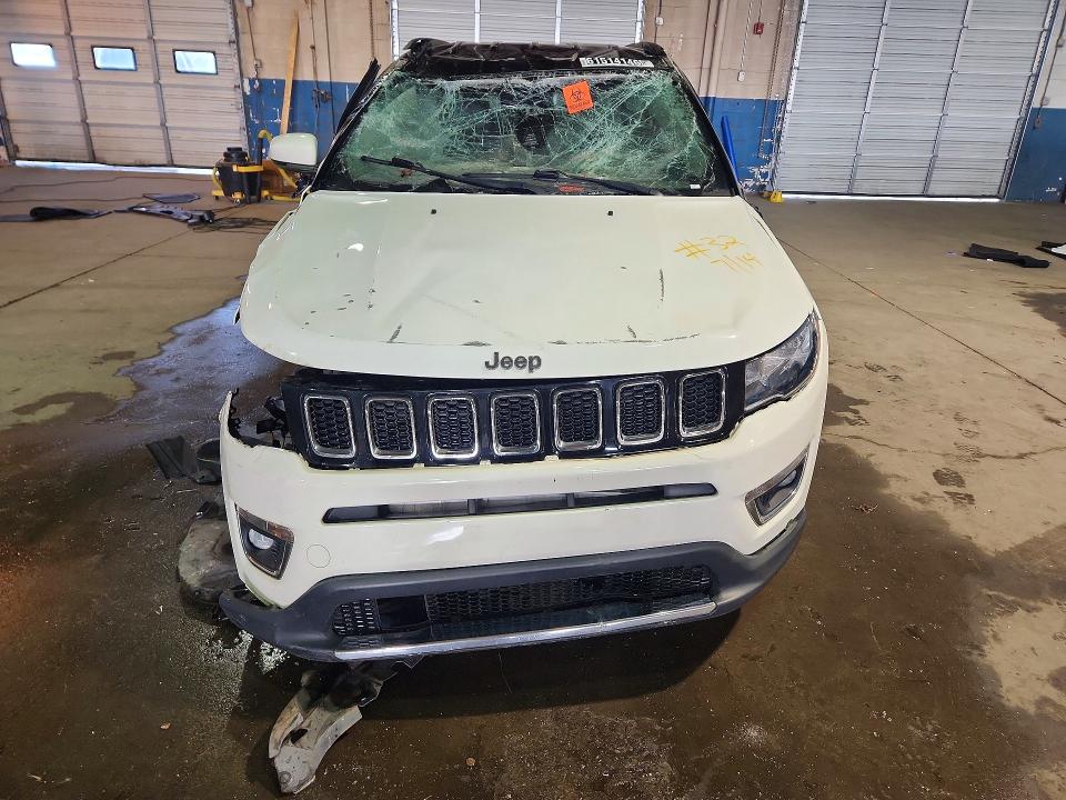 Photo 5 from auction – 2021 JEEP COMPASS with VIN 3C4NJDCB6MT500504