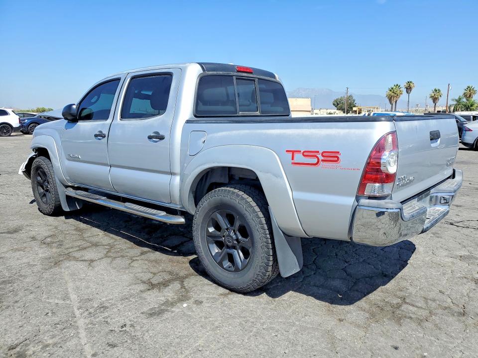 Photo 2 from auction – 2010 TOYOTA TACOMA with VIN 3TMJU4GN2AM101976