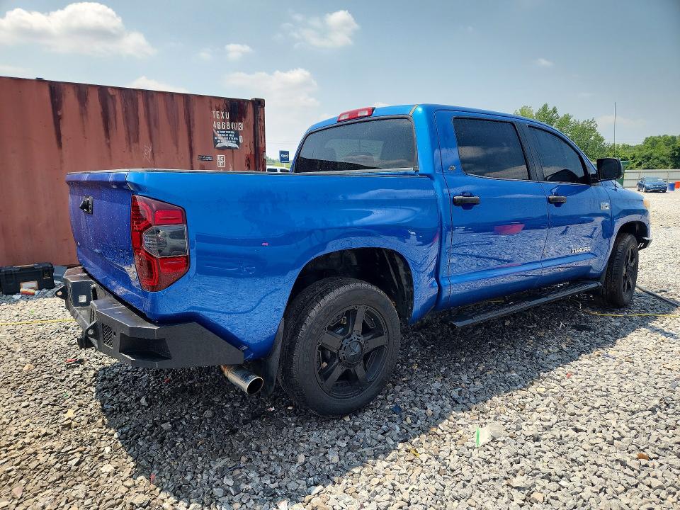 Photo 3 from auction – 2016 TOYOTA TUNDRA with VIN 5TFEW5F10GX207801
