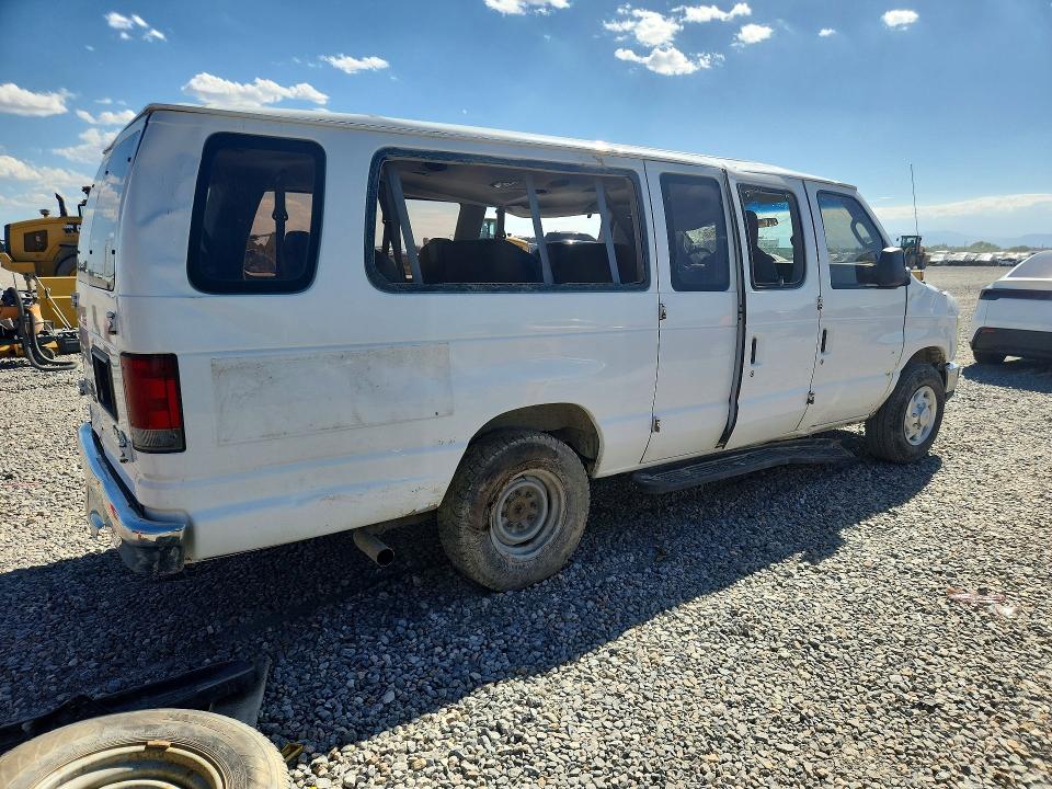 Снимка 3 от търг – 2010 FORD ECONOLINE с VIN 1FBSS3BL7ADA81394
