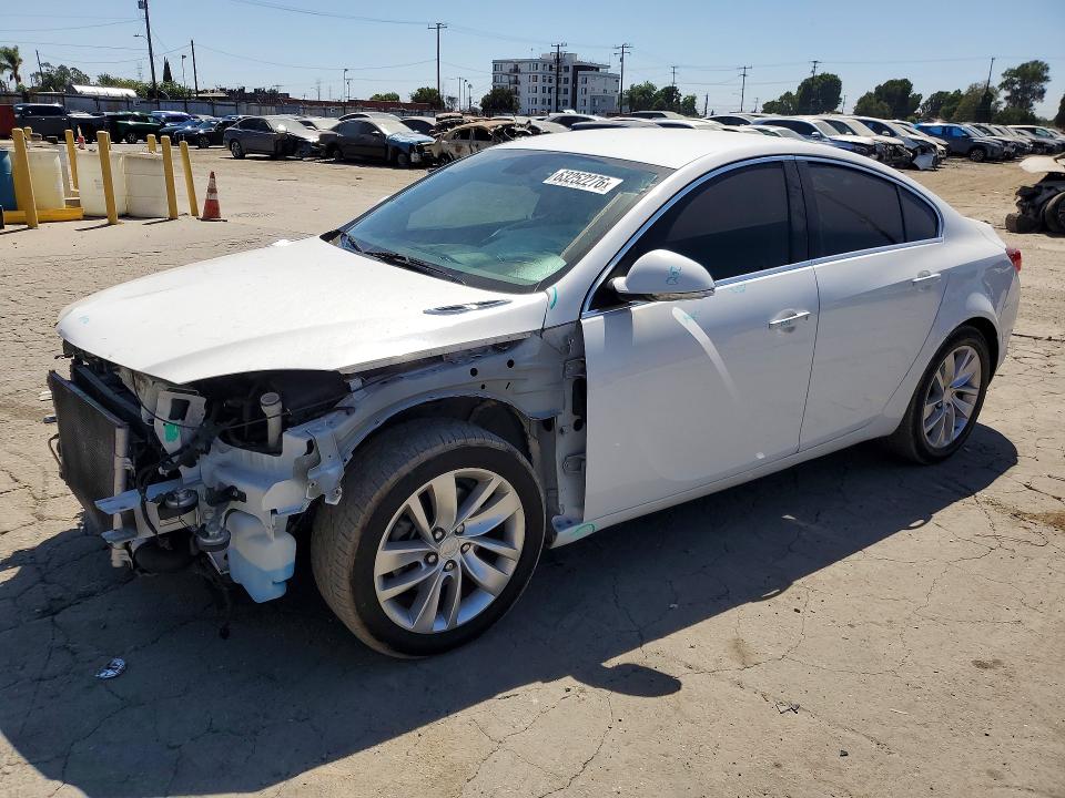 BUICK REGAL 2015 with VIN 2G4GK5EX5F9260318 - Photo from auction