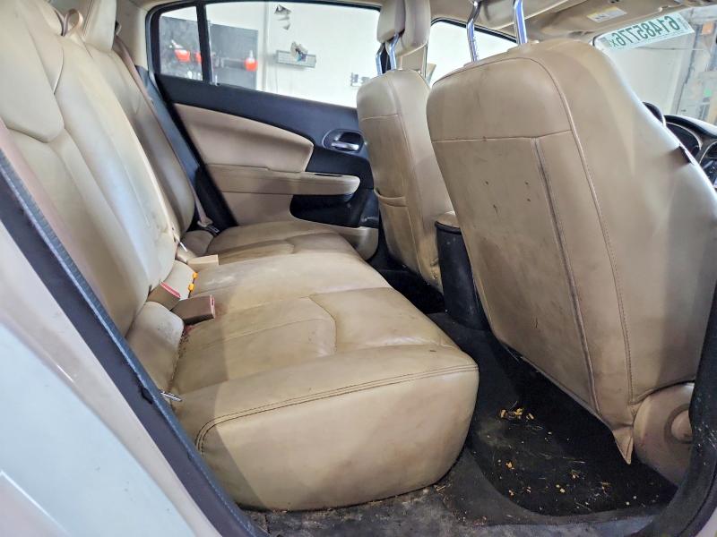 Photo 10 from auction – 2014 CHRYSLER 200 with VIN 1C3CCBCG2EN156242