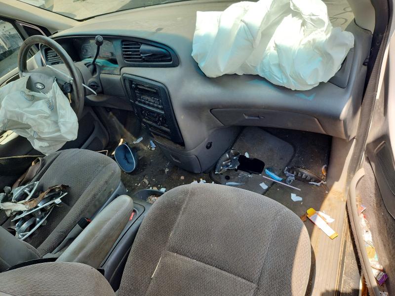 Photo 8 from auction – 2002 FORD WINDSTAR with VIN 2FMZA57422BB85305