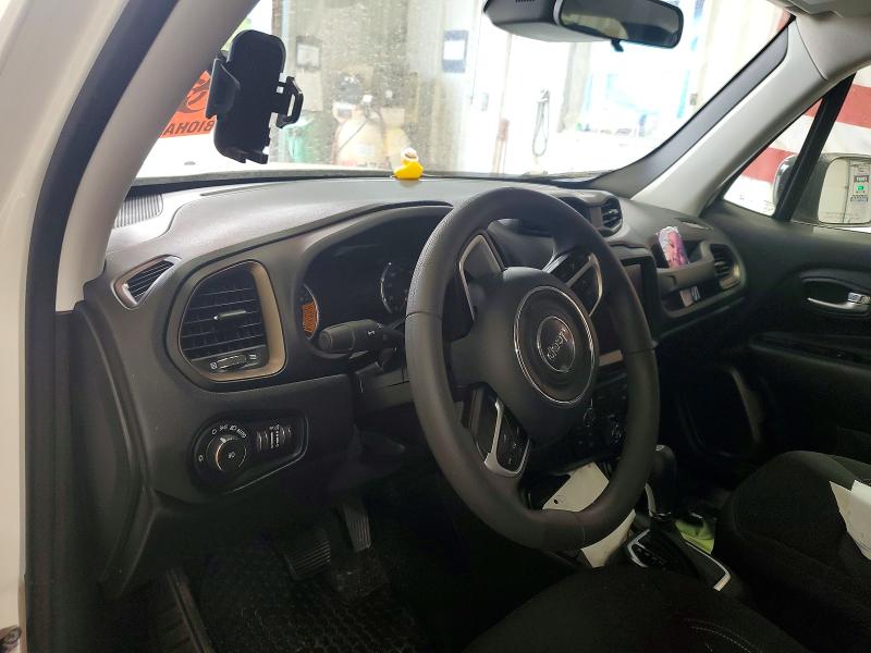 Photo 9 from auction – 2023 JEEP RENEGADE with VIN ZACNJDB17PPP45023