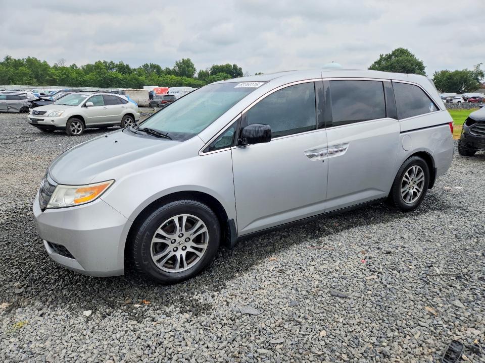HONDA ODYSSEY 2011 with VIN 5FNRL5H60BB020385 - Photo from auction