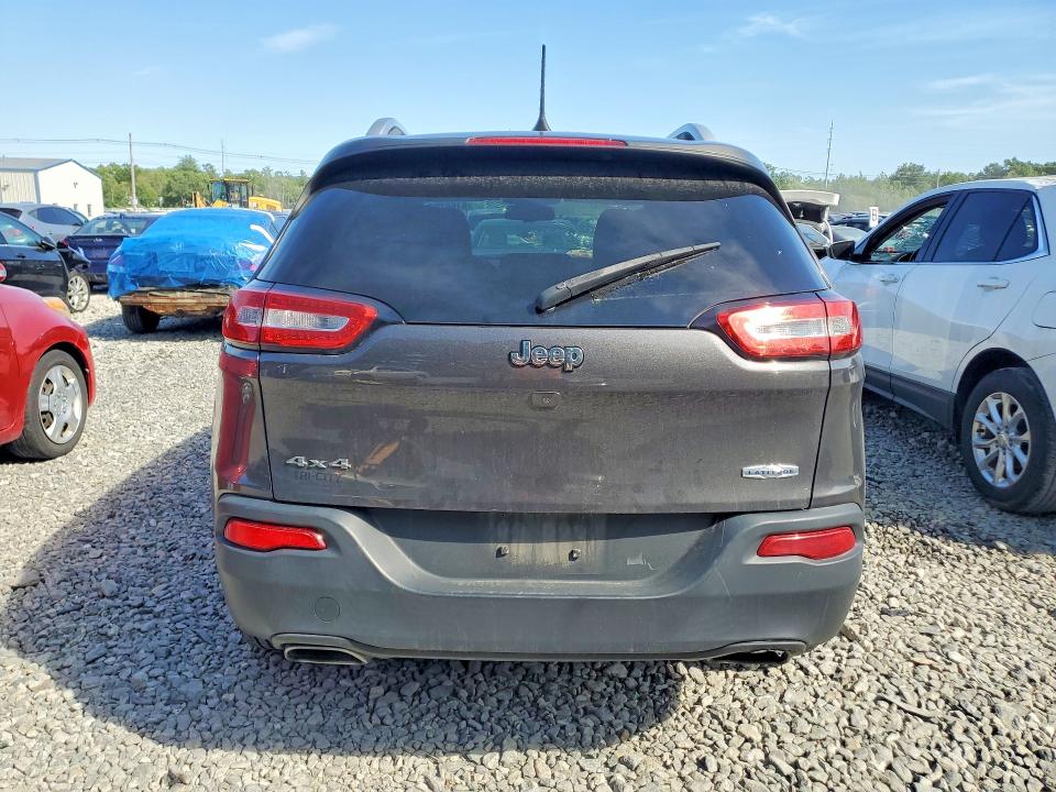 Photo 6 from auction – 2018 JEEP CHEROKEE with VIN 1C4PJMLX3JD514978