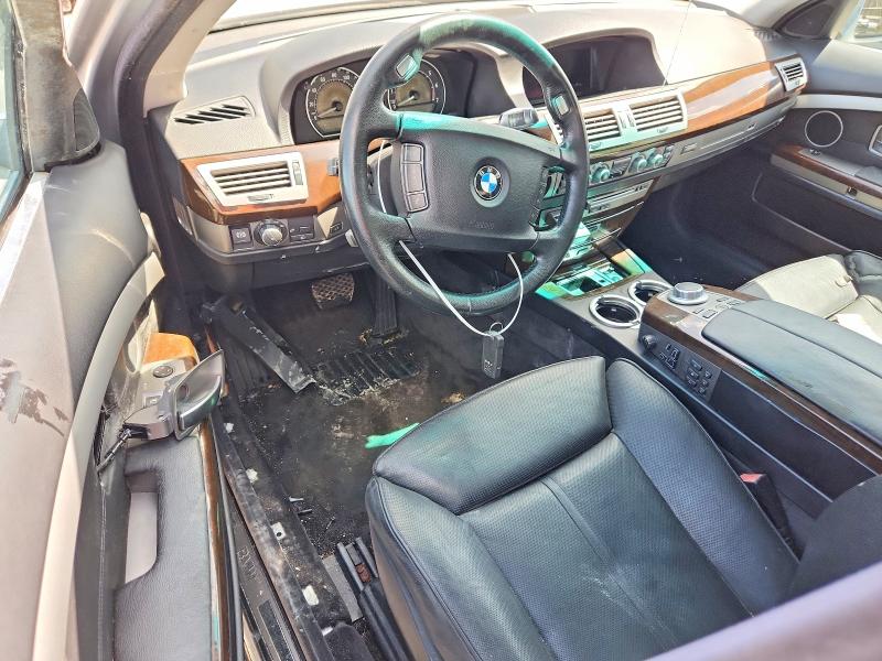 Photo 8 from auction – 2006 BMW 750 with VIN WBAHN83556DT60972