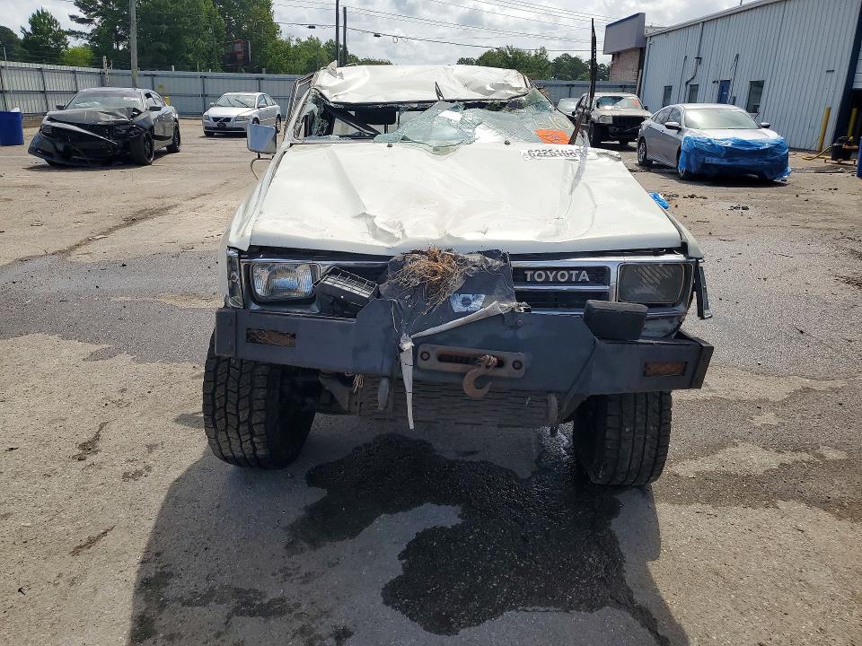 Photo 5 from auction – 1988 TOYOTA PICKUP with VIN JT4RN67P1J8007654