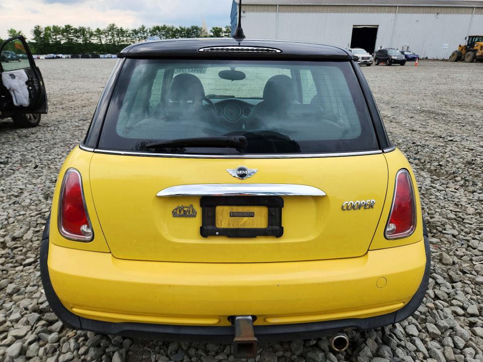 Photo 6 from auction – 2005 MINI COOPER with VIN WMWRC33555TJ72759