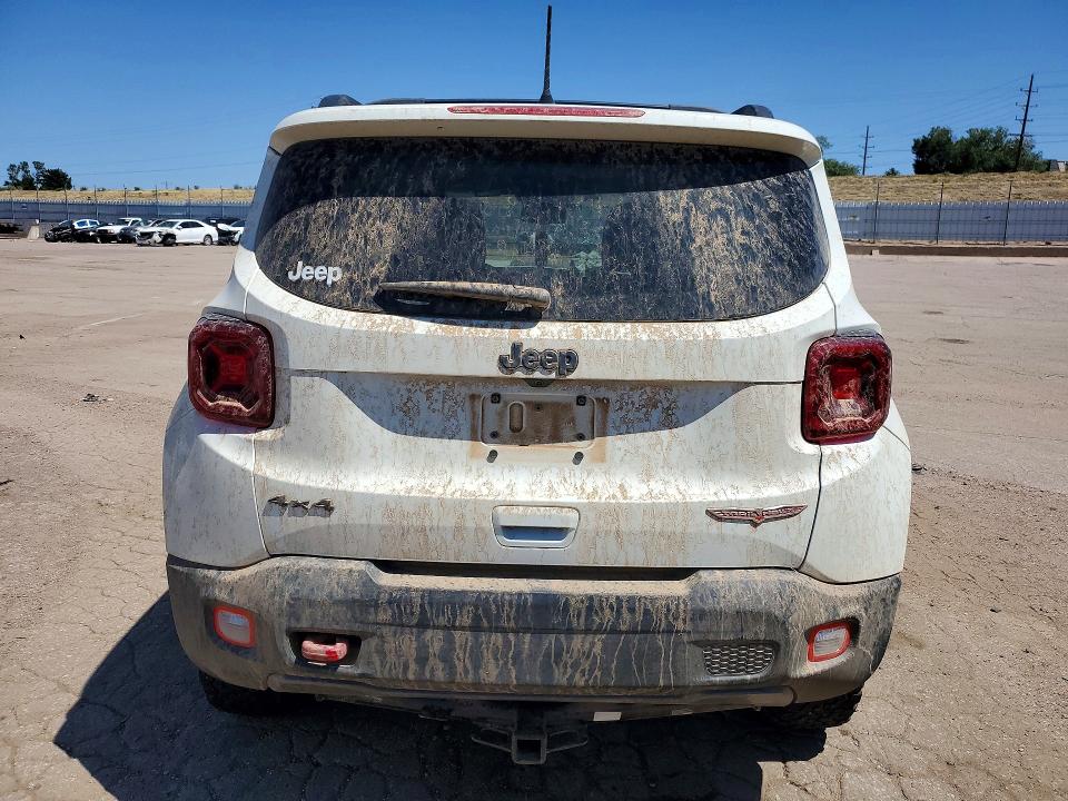 Photo 6 from auction – 2021 JEEP RENEGADE with VIN ZACNJDC18MPM14512