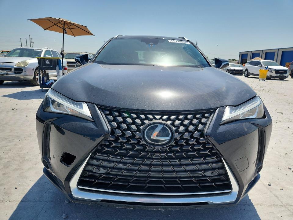 Photo 5 from auction – 2019 LEXUS UX with VIN JTHY3JBH2K2016161
