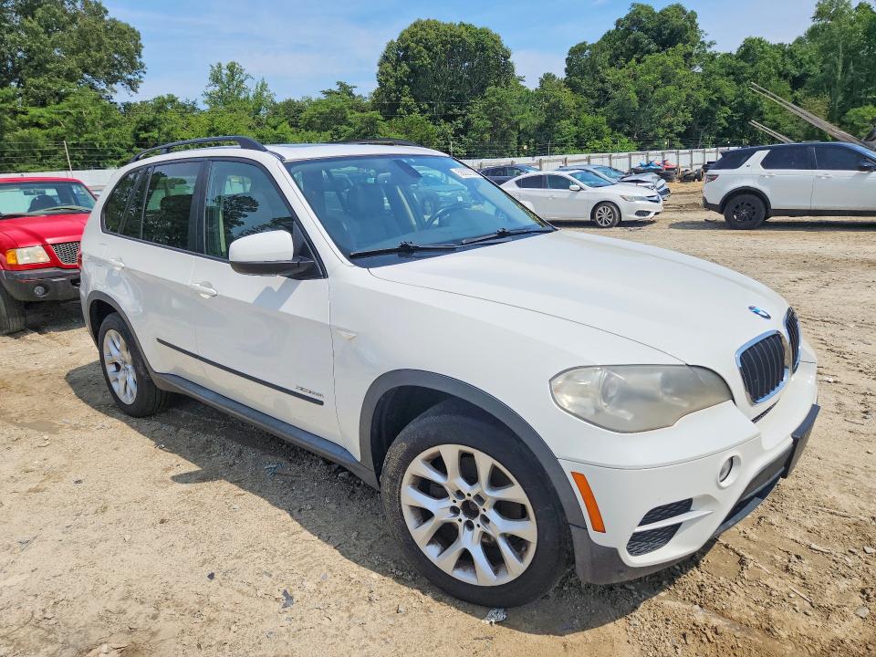 Photo 4 from auction – 2012 BMW X5 with VIN 5UXZV4C55CL757310
