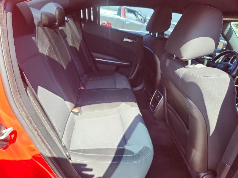 Photo 10 from auction – 2018 DODGE CHARGER with VIN 2C3CDXJG8JH316544