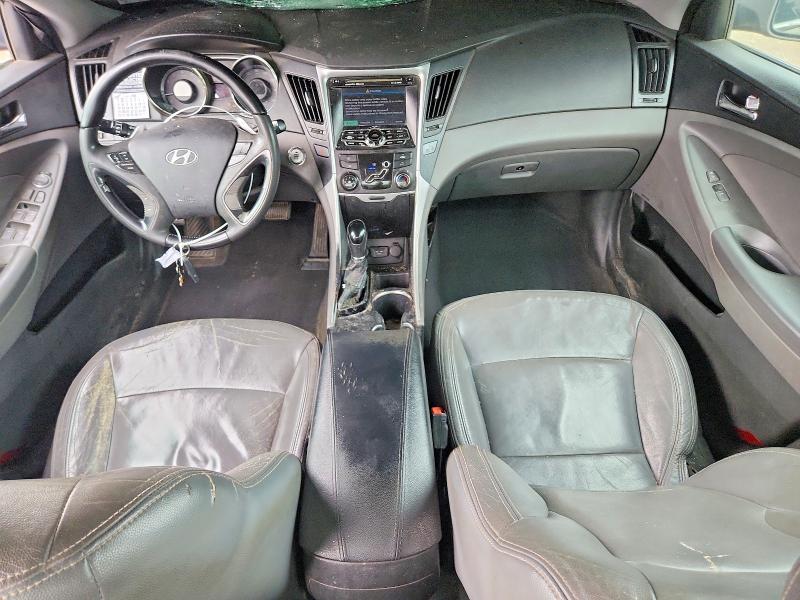 Photo 8 from auction – 2011 HYUNDAI SONATA with VIN 5NPEC4AC5BH161415