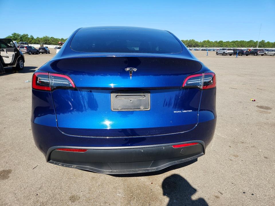 Photo 6 from auction – 2023 TESLA MODEL Y with VIN 7SAYGDEE1PF835307