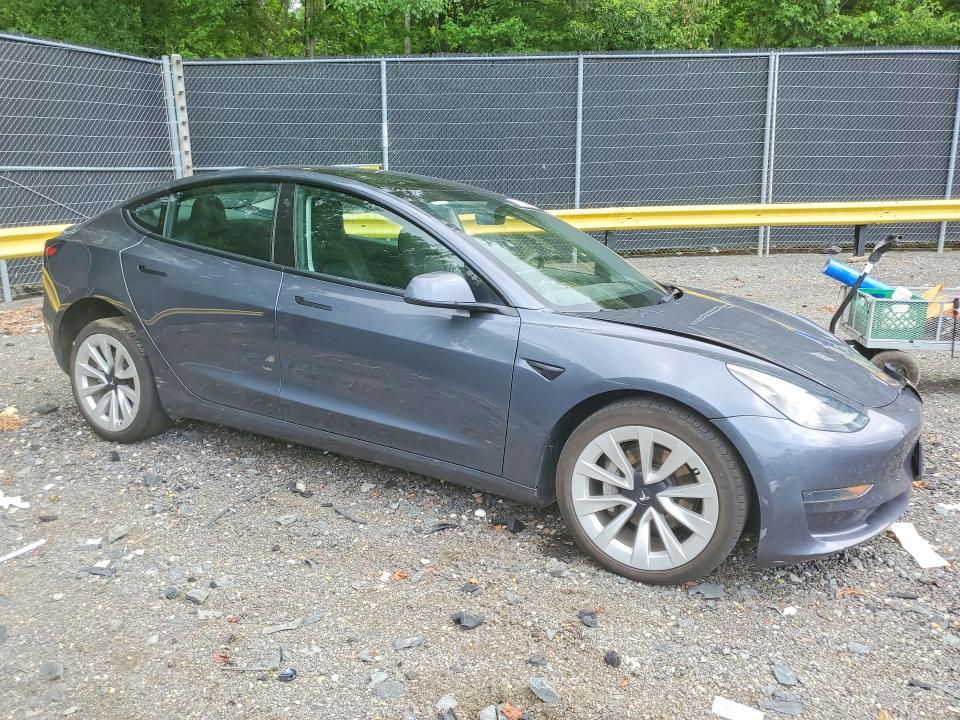 Foto 4 de la subasta – 2023 TESLA MODEL 3 con VIN 5YJ3E1EAXPF437358