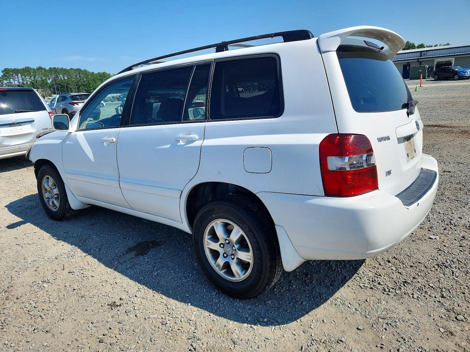 Photo 2 from auction – 2004 TOYOTA HIGHLANDER with VIN JTEGP21A140039193