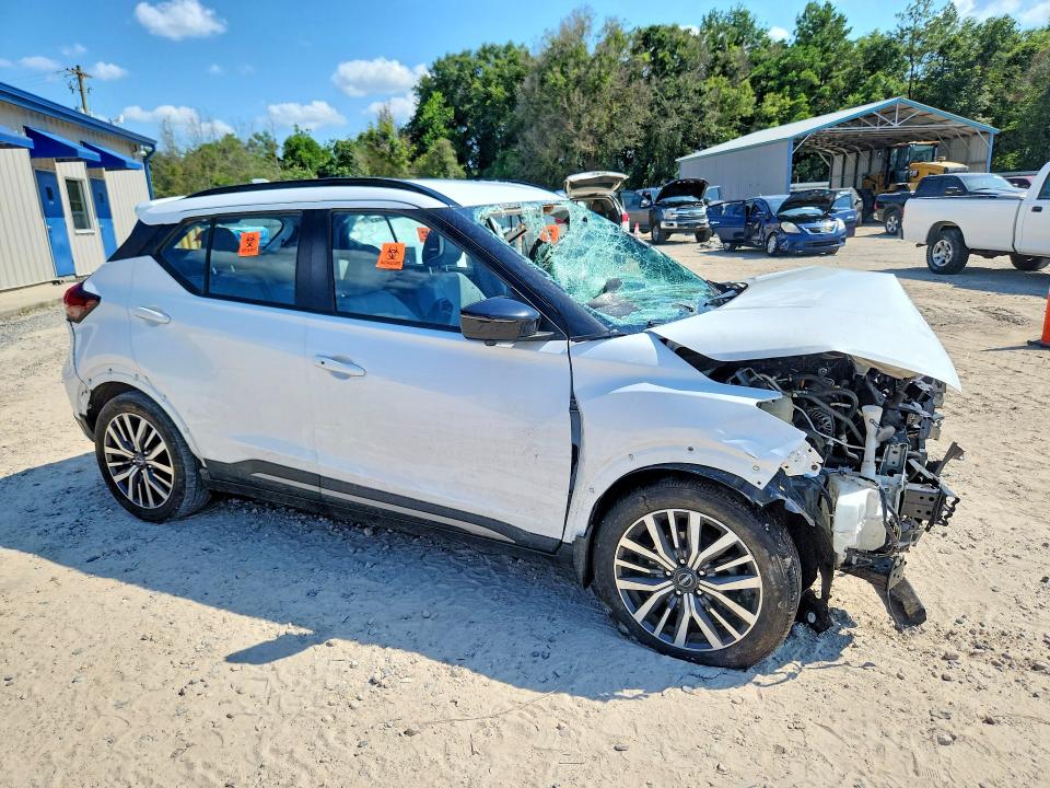Photo 4 from auction – 2023 NISSAN KICKS with VIN 3N1CP5DV0PL526639