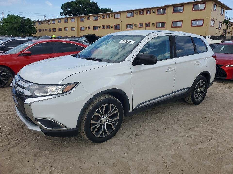 MITSUBISHI OUTLANDER 2017 with VIN JA4AZ2A39HZ056616 - Photo from auction