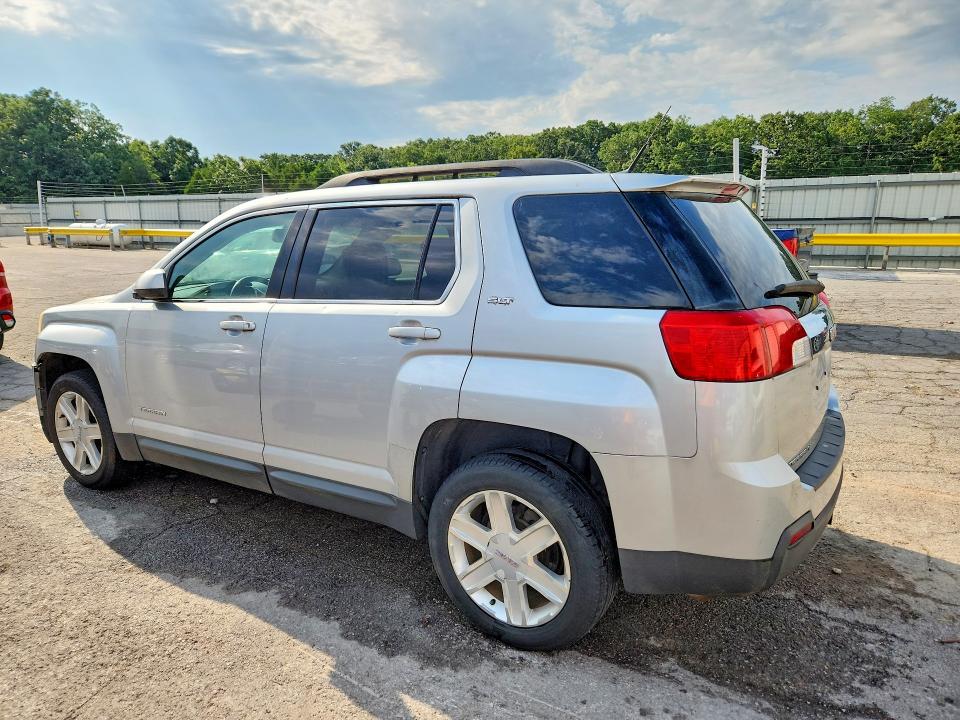 Photo 2 from auction – 2010 GMC TERRAIN with VIN 2CTALFEW8A6312639
