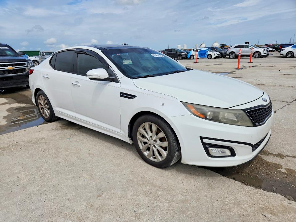 Photo 4 from auction – 2015 KIA OPTIMA with VIN 5XXGN4A76FG375109