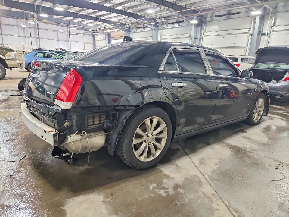 Photo 3 from auction – 2018 CHRYSLER 300 with VIN 2C3CCARG7JH226760