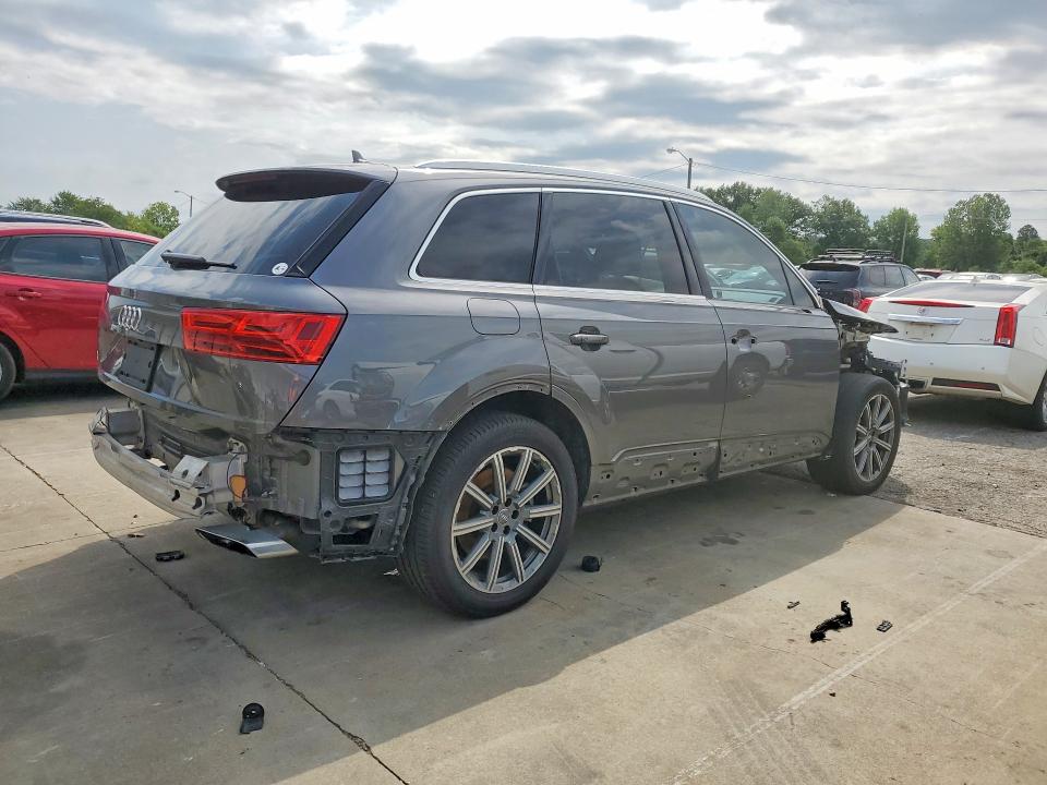 Photo 3 from auction – 2019 AUDI Q7 with VIN WA1LAAF79KD002873