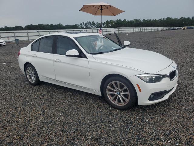 Photo 4 from auction – 2017 BMW 320 with VIN WBA8E1G56HNU14293
