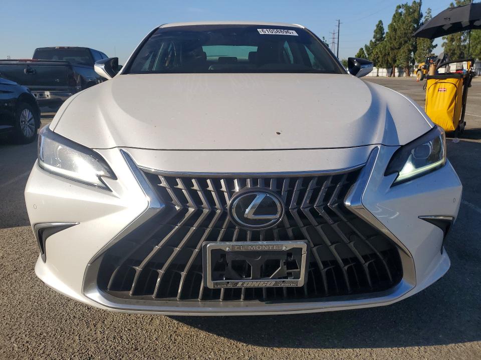 Photo 5 from auction – 2024 LEXUS ES 300H with VIN 58ADA1C13RU038793