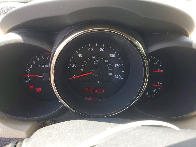 Photo 9 from auction – 2010 KIA SOUL with VIN KNDJT2A26A7122460