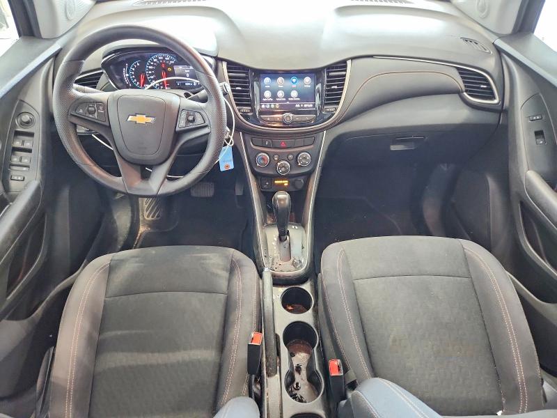 Photo 8 from auction – 2020 CHEVROLET TRAX with VIN 3GNCJKSB5LL322765