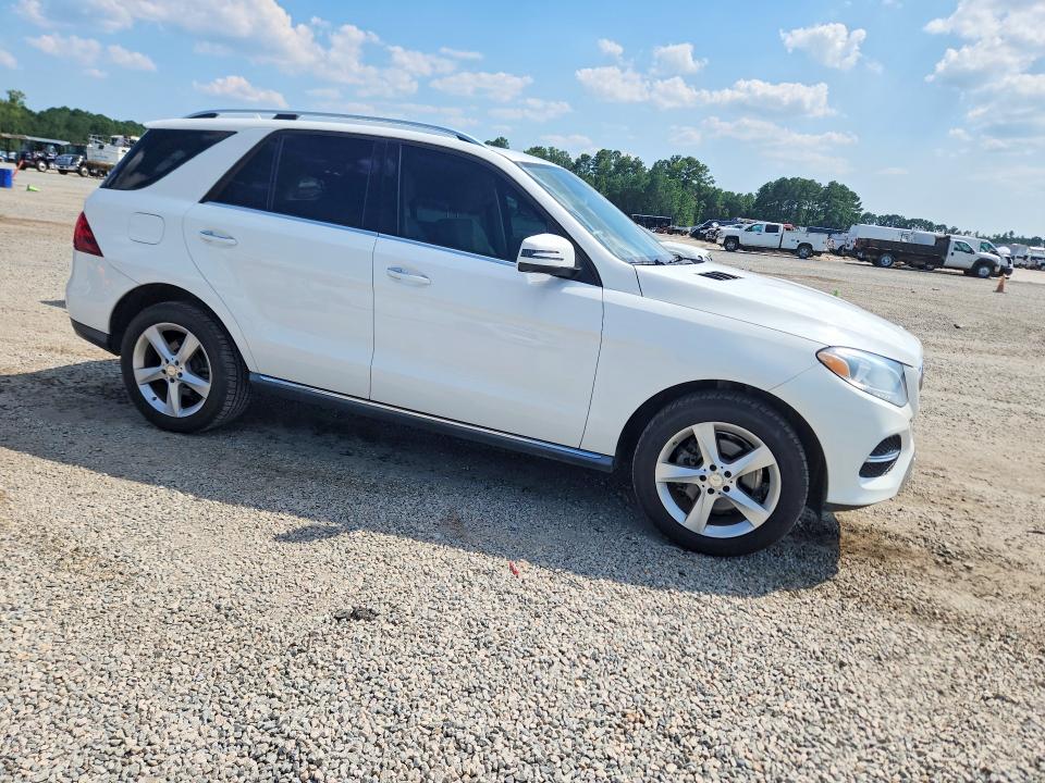 Photo 4 from auction – 2018 MERCEDES-BENZ GLE with VIN 4JGDA5HB7JB002525