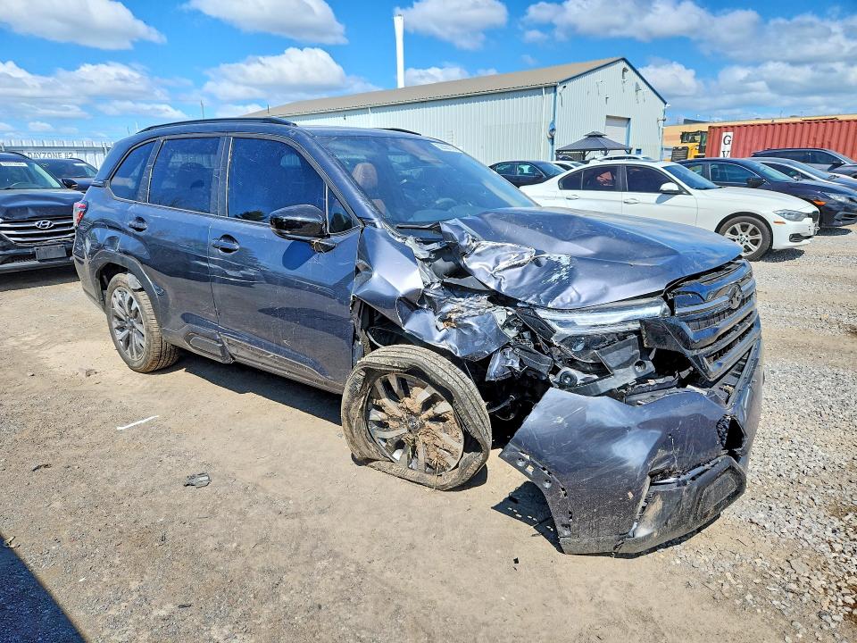 Photo 4 from auction – 2025 SUBARU FORESTER with VIN JF2SLDTCXSH554200