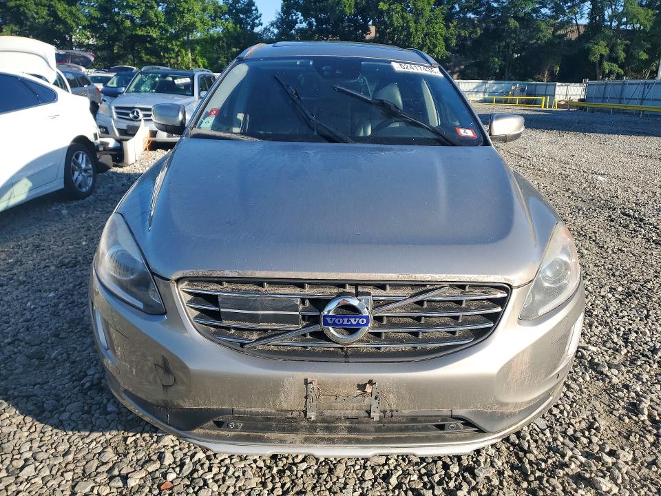 Photo 5 from auction – 2016 VOLVO XC60 with VIN YV4612RM6G2824640