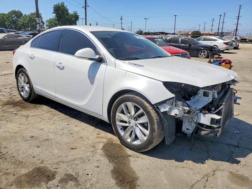 Photo 4 from auction – 2015 BUICK REGAL with VIN 2G4GK5EX5F9260318
