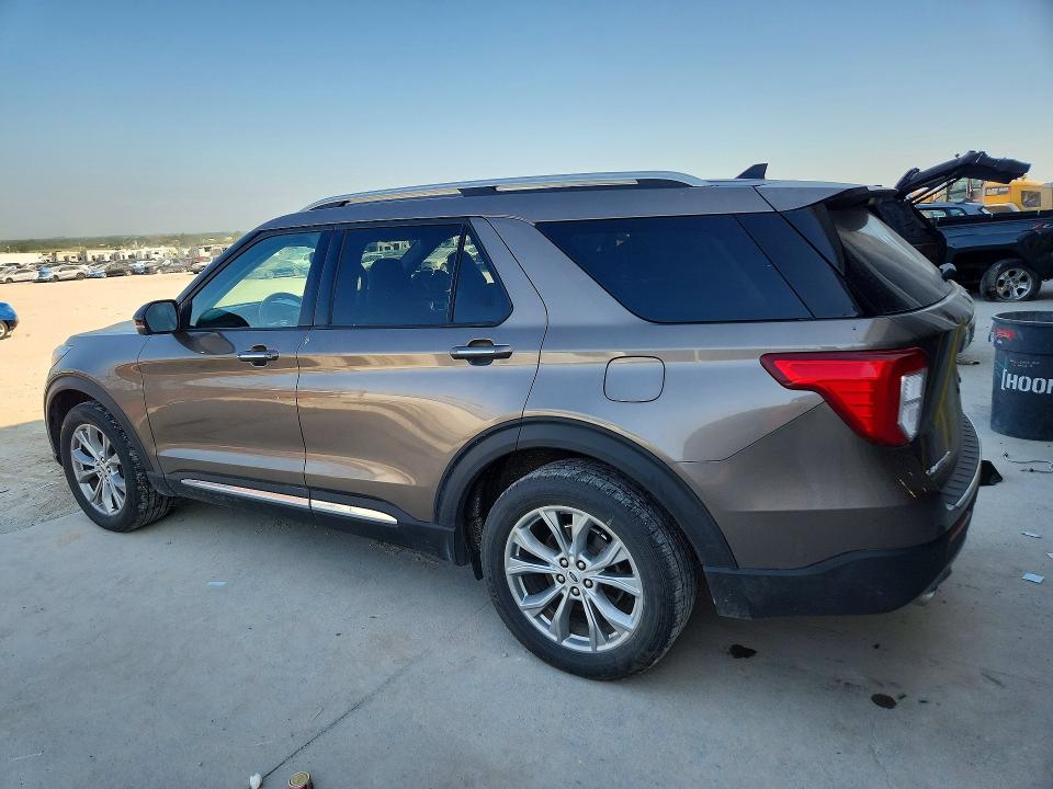 Фото 2 с аукциона – 2021 FORD EXPLORER с VIN 1FMSK8FH9MGA21033