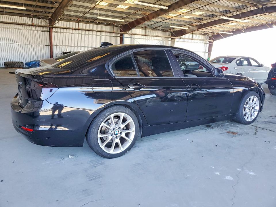 Photo 3 from auction – 2014 BMW 320 with VIN WBA3B1C52EK133243