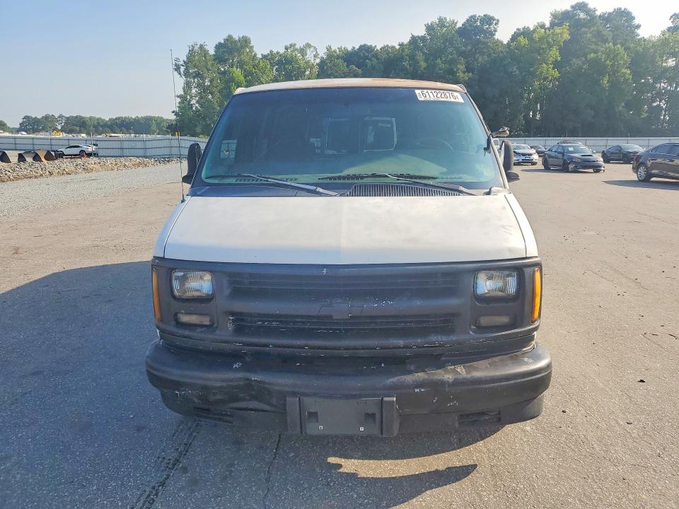 Photo 5 from auction – 1998 CHEVROLET EXPRESS G1500 with VIN 1GCEG15W2W1086905