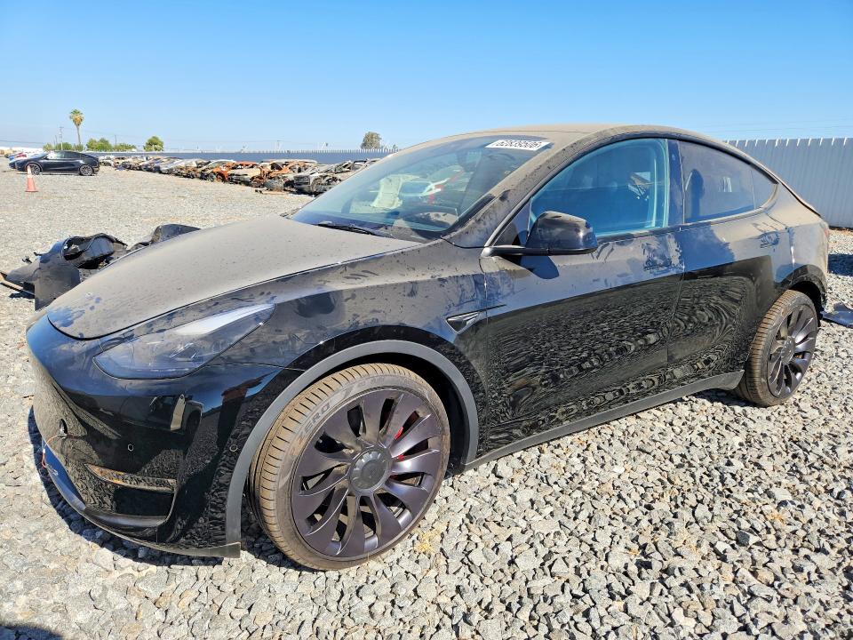 صورة رقم 1 من المزاد - 2022 TESLA MODEL Y مع VIN 7SAYGDEF9NF313028