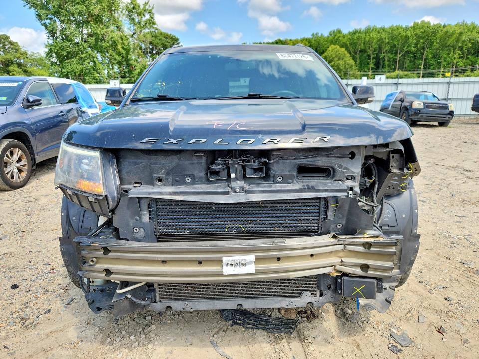 Foto 5 de la subasta – 2017 FORD EXPLORER con VIN 1FM5K8GT8HGD20034