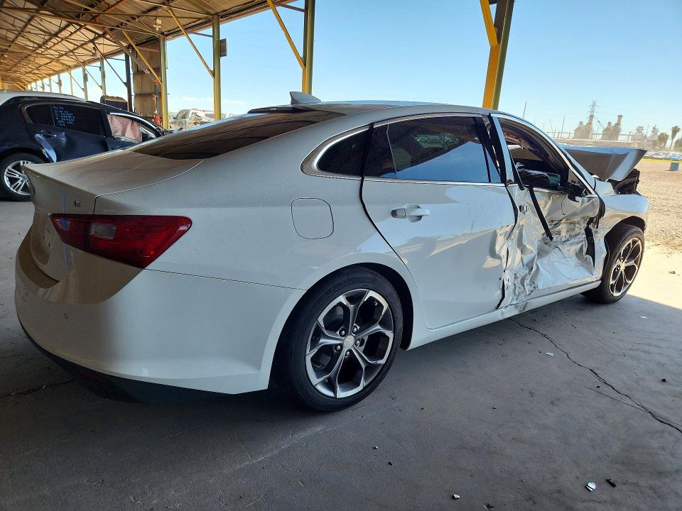 Photo 3 from auction – 2024 CHEVROLET MALIBU with VIN 1G1ZD5ST9RF173387