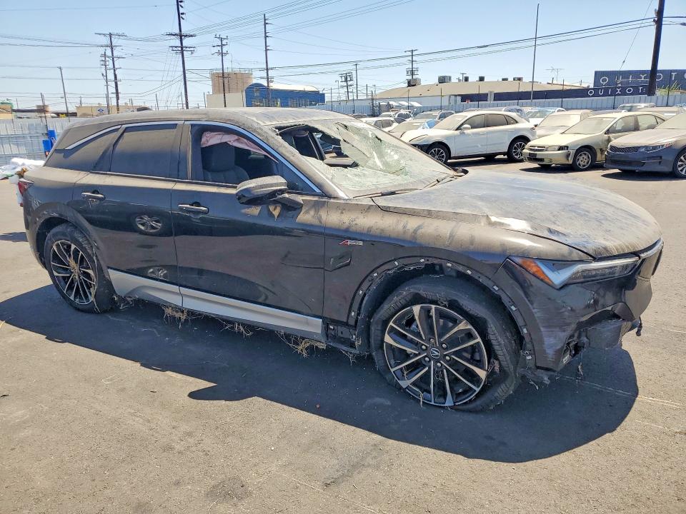 Снимка 4 от търг – 2024 ACURA ZDX с VIN 4W5KHMRK2RZ517647