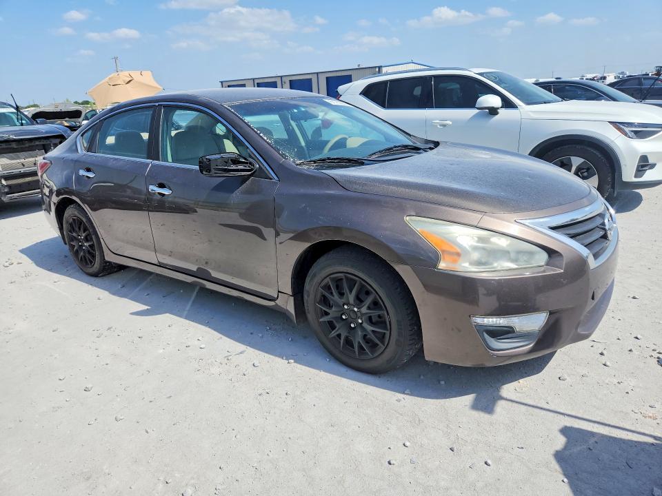 Photo 4 from auction – 2015 NISSAN ALTIMA with VIN 1N4AL3AP2FC130609